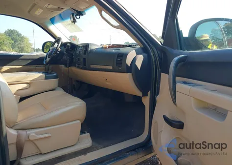 2011 Chevrolet Silverado 1500 Lt from USA, damaged, VIN 3GCUKSE26BG249841